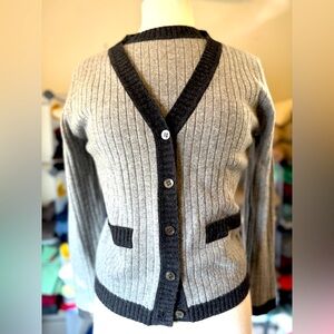 Queenie Cashmere Twin-Set (Tank+ Cardigan), Gray + Black, M